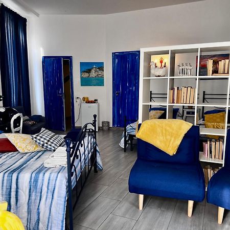Suites Giudecca Napels Buitenkant foto